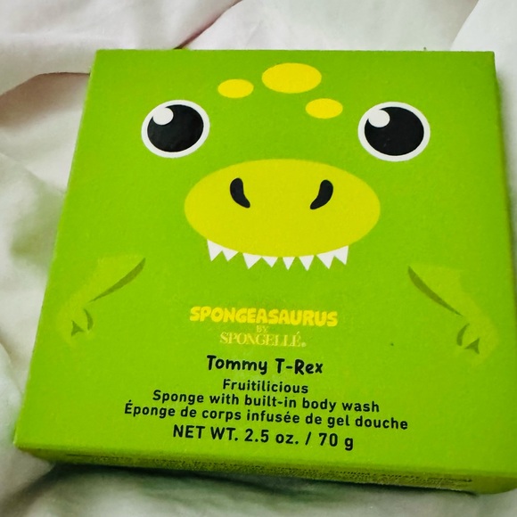 Spongelle T-Rex Spongeasaurus Cleansing Sponge - Picture 3 of 6